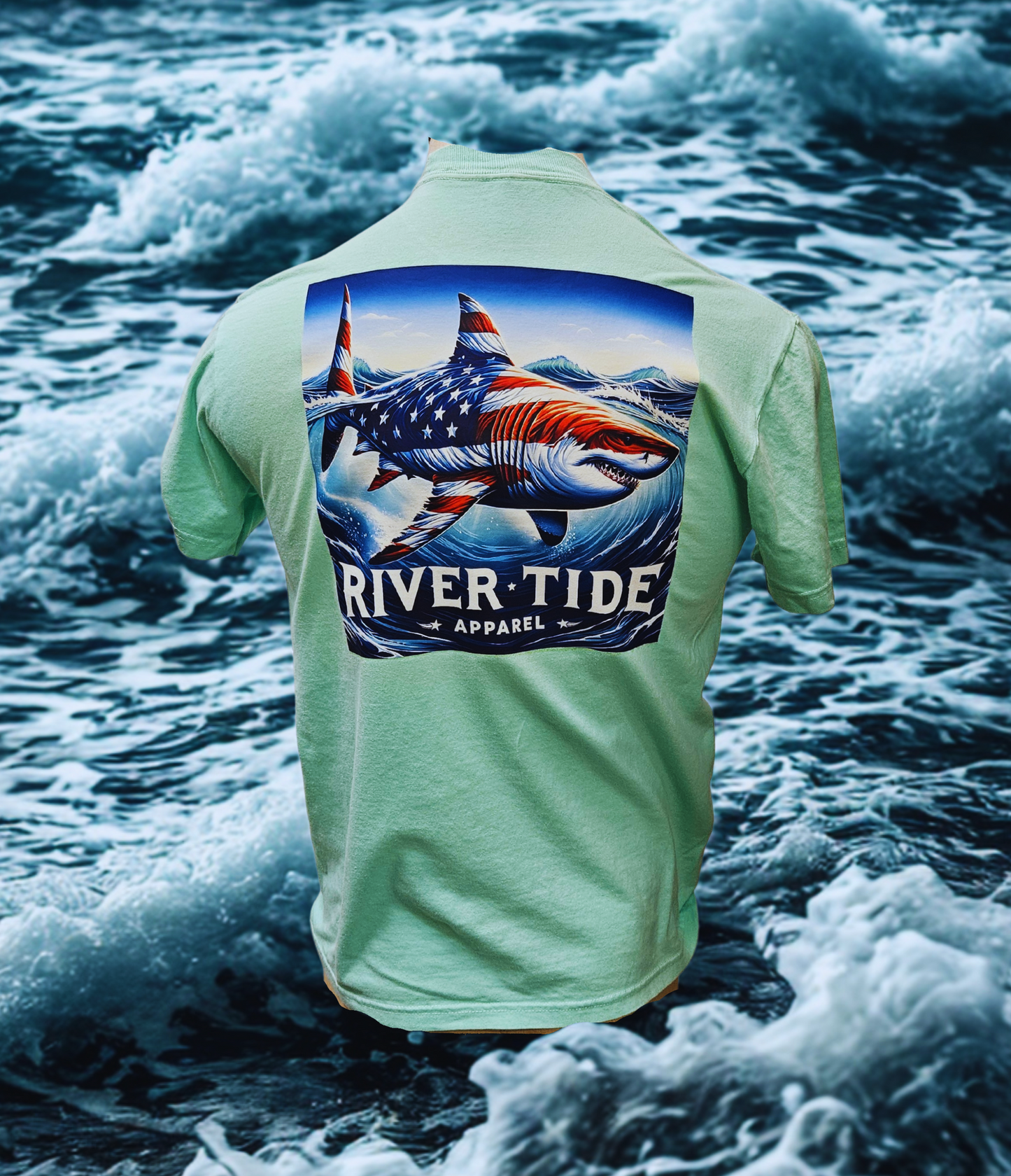 River Tide Patriotic Shark T-Shirt Island Reef